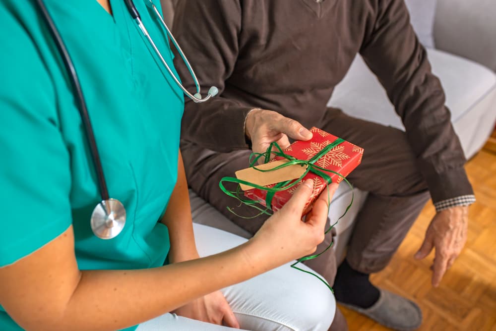 Can Nurses Accept Gifts from Patients?